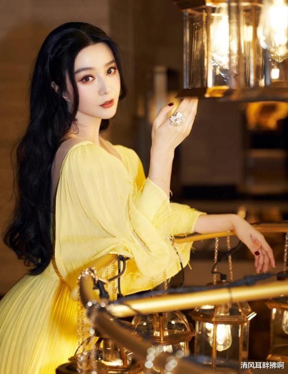 范冰冰|范冰冰晒美照遭网友嘲讽：每次看她的未修图，都和精修差好远