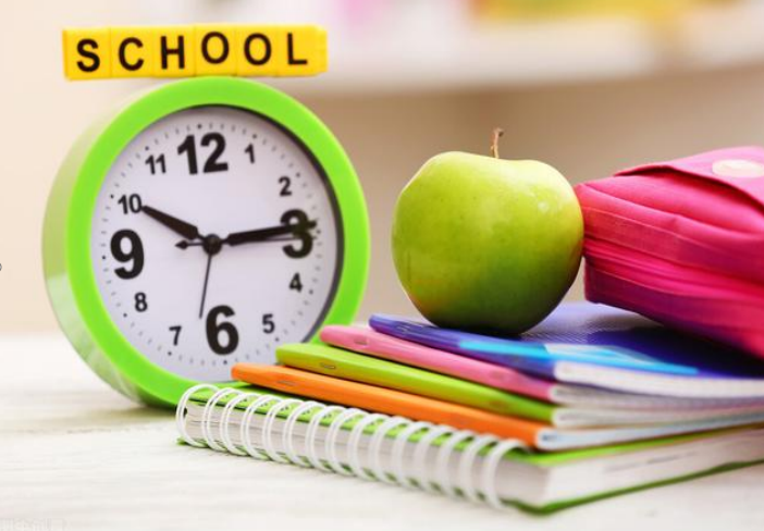 糖果的妈妈|孩子磨蹭的原因，逃不开父母错误的引导方式，怎样才能提高效率？