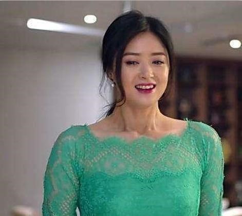 蒋欣|37岁蒋欣瘦成王子文，体重不过百，告别微胖女神，美出新高度