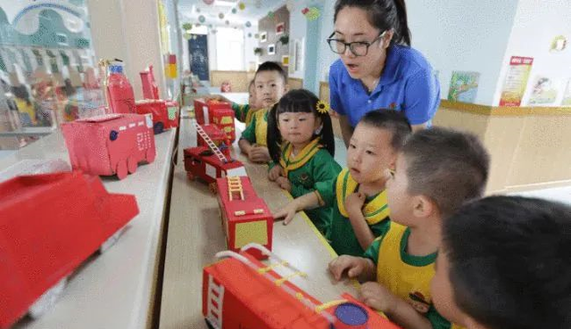 幼儿园|催生不见效，教育部发布幼儿园调整通知，家长：压力终于降低了