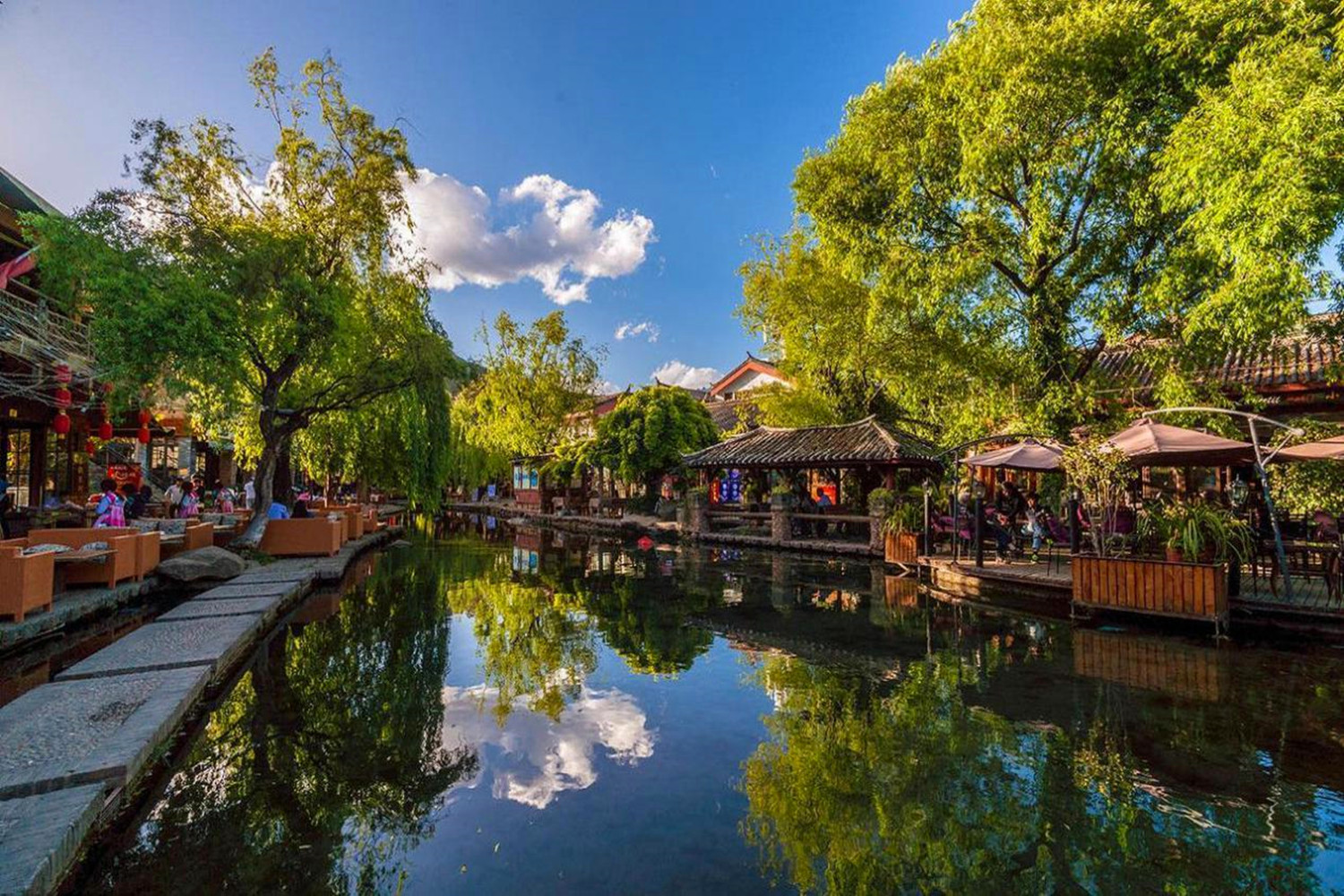 西双版纳 情侣第一次出去旅游去哪里玩?来这四个地方打卡,留下美好的回忆