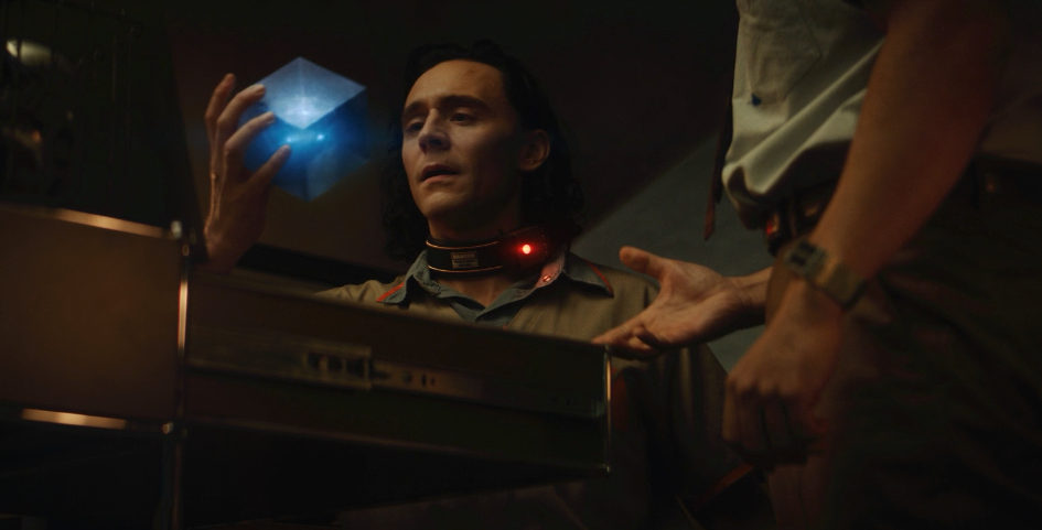 洛基|《洛基》第一集炸裂！无限宝石论斤称，这就是时间管理局的实力