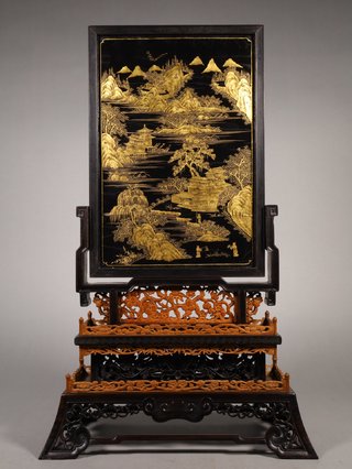 青金石|清代,青金石嵌百宝清供纹太平有象描金山水风景插屏