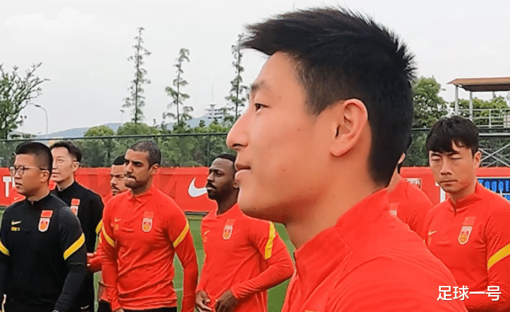 国足|19-0！7-0！国足世预赛再战鱼腩，李铁排最强阵首秀，CCTV5直播