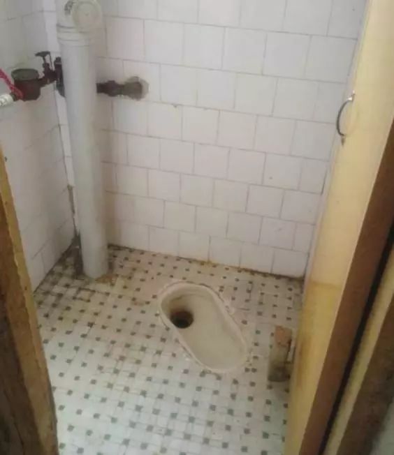 90后妹子改造550元出租房,网友:感觉还不如不改造