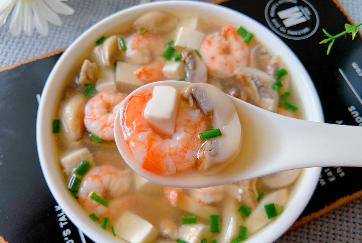 豆腐|瘦身时常喝这碗汤，高钙低脂又鲜美，饭前喝一碗，慢慢瘦下来！