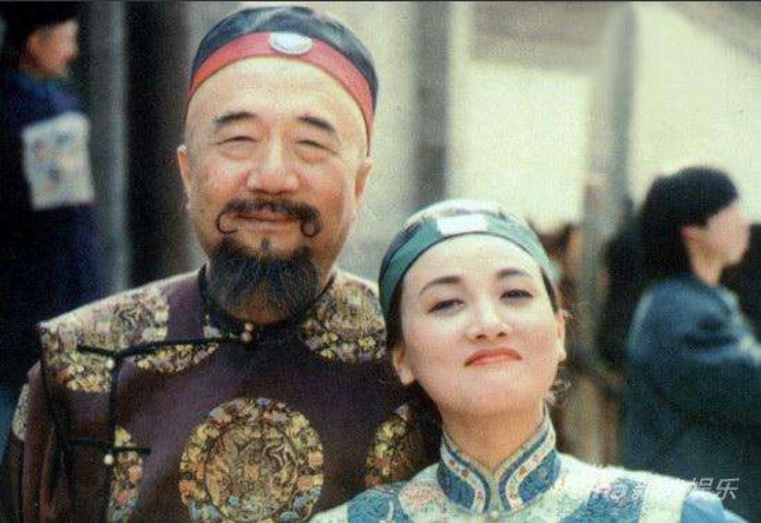 康熙微服私访记|《康熙微服私访记1》演员现状：影帝影后，劣迹艺人，有两位老师离世