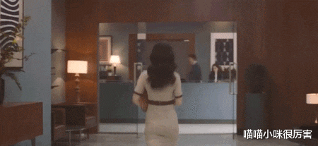 朱珠|被誉为中国第一美女,与法拉利总裁谈恋爱,朱珠到底靠的是什么?