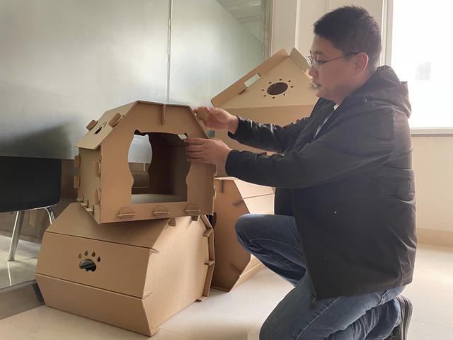 武汉|纸箱疯狂:诞生中国第一个女首富,电商一年要发百亿件