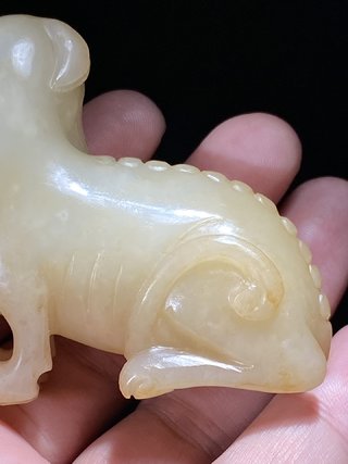 和田玉籽料|明 和田玉籽料 白玉 子母兽 把件 摆件