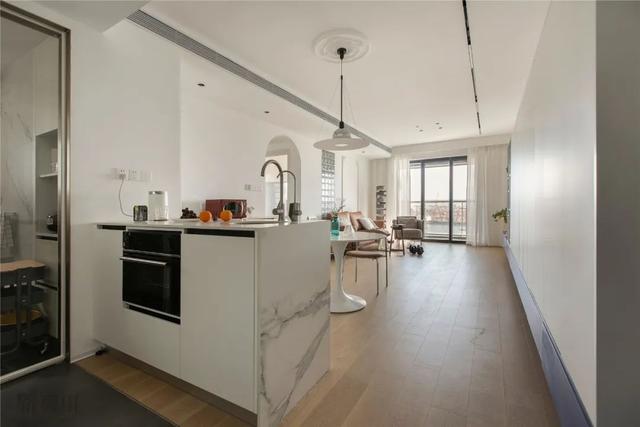 114㎡现代简约，简单不失优雅感，巧妙设计很高端