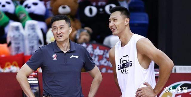 广东男篮|狂砍21分5盖帽!宏远2.1米天才中锋横空出世,他才是阿联接班人?