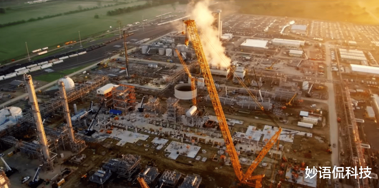 沙特阿拉伯 利润世界第一，一年净赚5700亿，是阿里的3.8倍，超越中国烟草