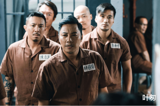 谭耀文|“逃狱宇宙”开启，“黄金绿叶”谭耀文，展示了什么叫优质网大