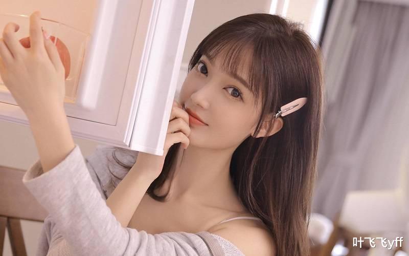 叶飞飞yff 让男人爱不释手的小秘诀：在生理上，保持吸引力