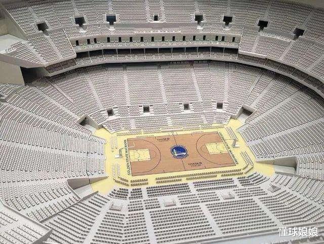 斯蒂芬·库里|库里垃圾！半小时后，对不起，我错了