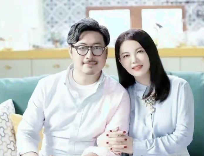 罗云熙|王岳伦深夜宣布离婚，还爆料李湘有新欢，被吐槽后立马删除动态