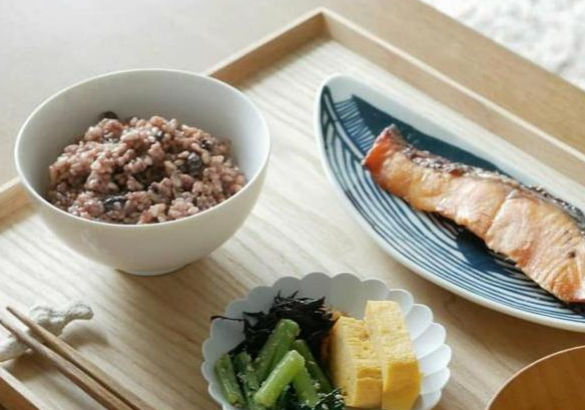 家居超人|“房间越小,过得越好”,日本女主坚持低欲望生活,日子过得清爽