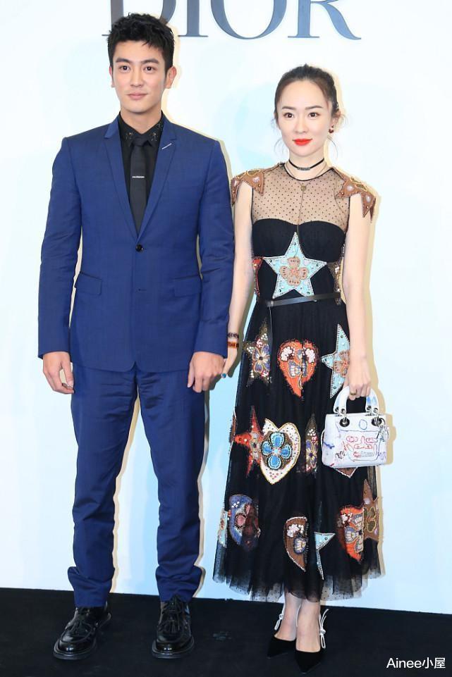 Ainee小屋|霍思燕一身少女娇气，穿花哨裙子和杜江秀恩爱，又白又嫩真美