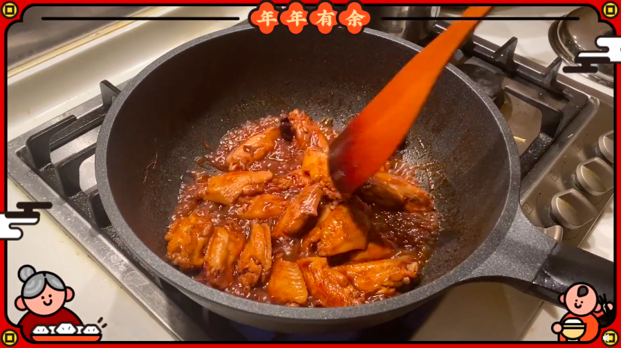 范冰冰|范冰冰姐弟罕合体，默契携手做年夜饭，厨房意外狭小只容得下两人