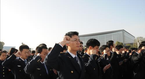 大学生|考公“年龄限制”将被打破？相关部门已在考察，大学生哭诉：不要