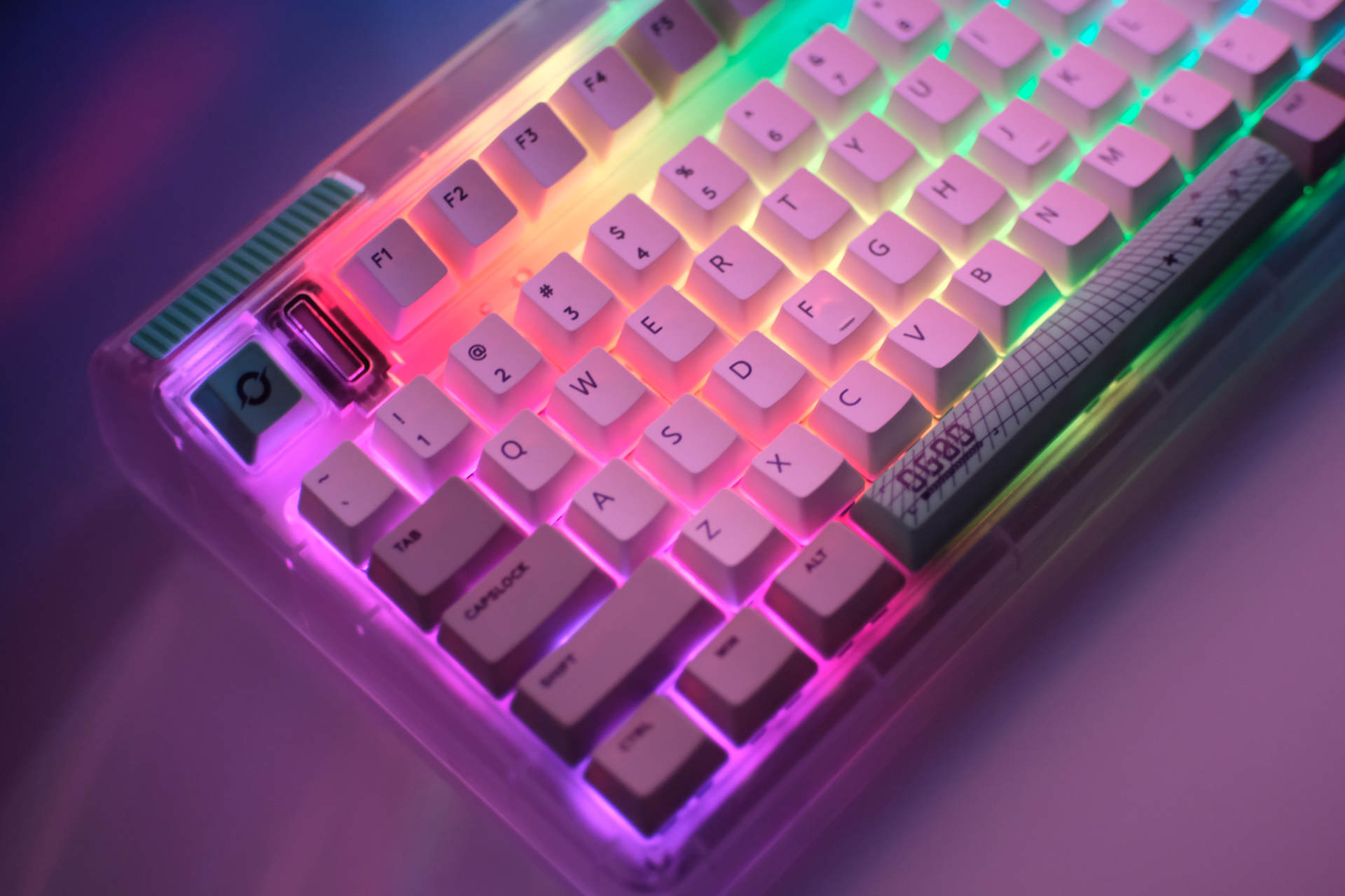 鮮花|糾結圣誕節禮物？不妨可以看看 IQUNIX OG80蟲洞無線三模機械鍵盤