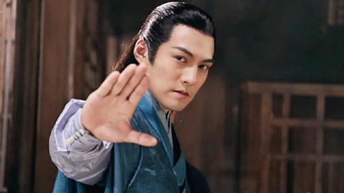 春晚|新版《射雕》被批“毁经典”，剧情老套无新意，女配却成最大看点