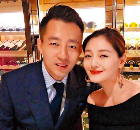 靳东|杯报！大S取关汪小菲了！