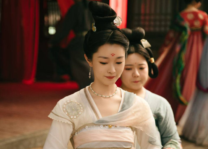 黄晓明|宋轶画的柳然发腮了，不愧是灵魂画手，莫名抓住了精髓