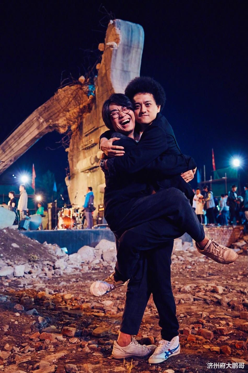 许晓诺|520情人节，赵英俊的两名好友，陈思诚和大鹏，做了破坏气氛的人