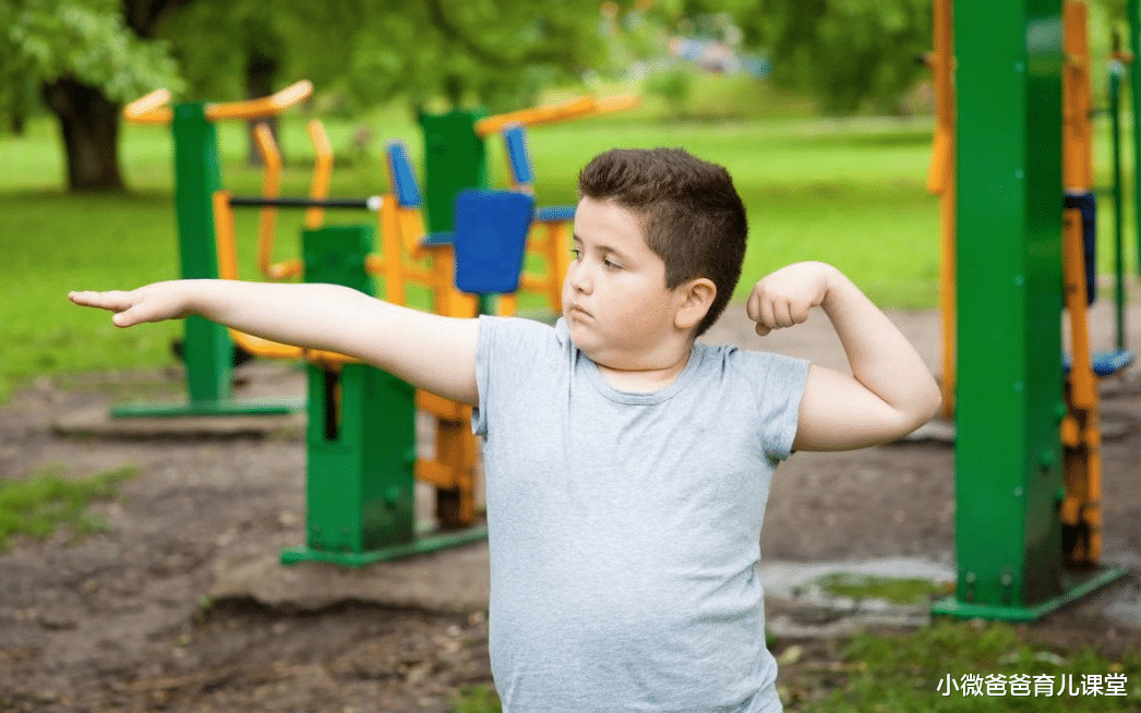 脂肪肝|8岁男孩140斤,硬核奶奶出“绝招”帮孙子减肥,网友:还挺有效果!