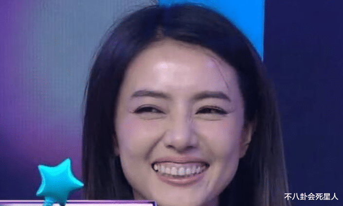 明星|一笑就露馅，这15位明星的牙，“丑”得千奇百怪，太出乎意料