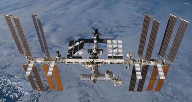 空间站 神舟13号就位！美德宇航员等待升空，NASA却抱怨空间站使用中文！