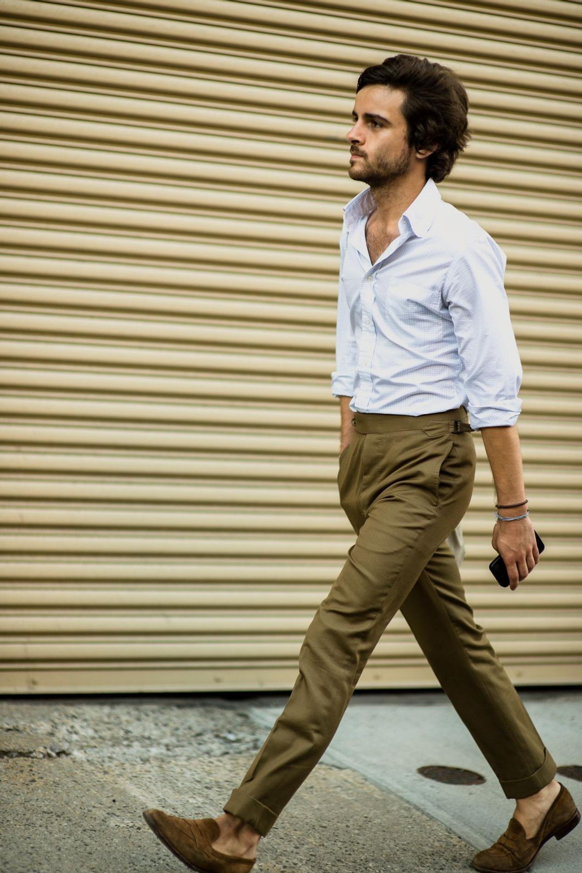 刘美华时尚|男生夏季穿搭怎样搭配颜色更高级?几种色彩搭配方案呈上,必收藏