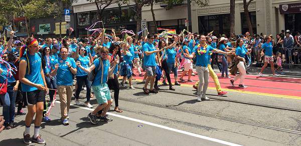 观音大士|你知道美国有个同志节吗?华人亲历开幕式,盛况空前大开眼界