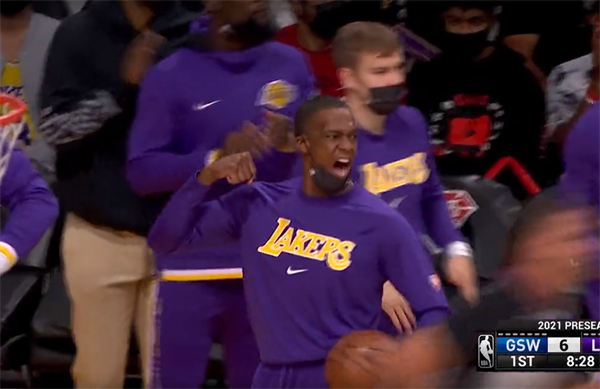 那些你很冒险的梦 沃格尔：三巨头总的来说打得不错！威少：老詹，总的来说是谁？