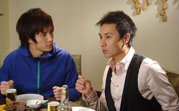 主持人|过气主持人的尴尬：蹭热度、跑商演、被网友嫌弃，看着好卑微