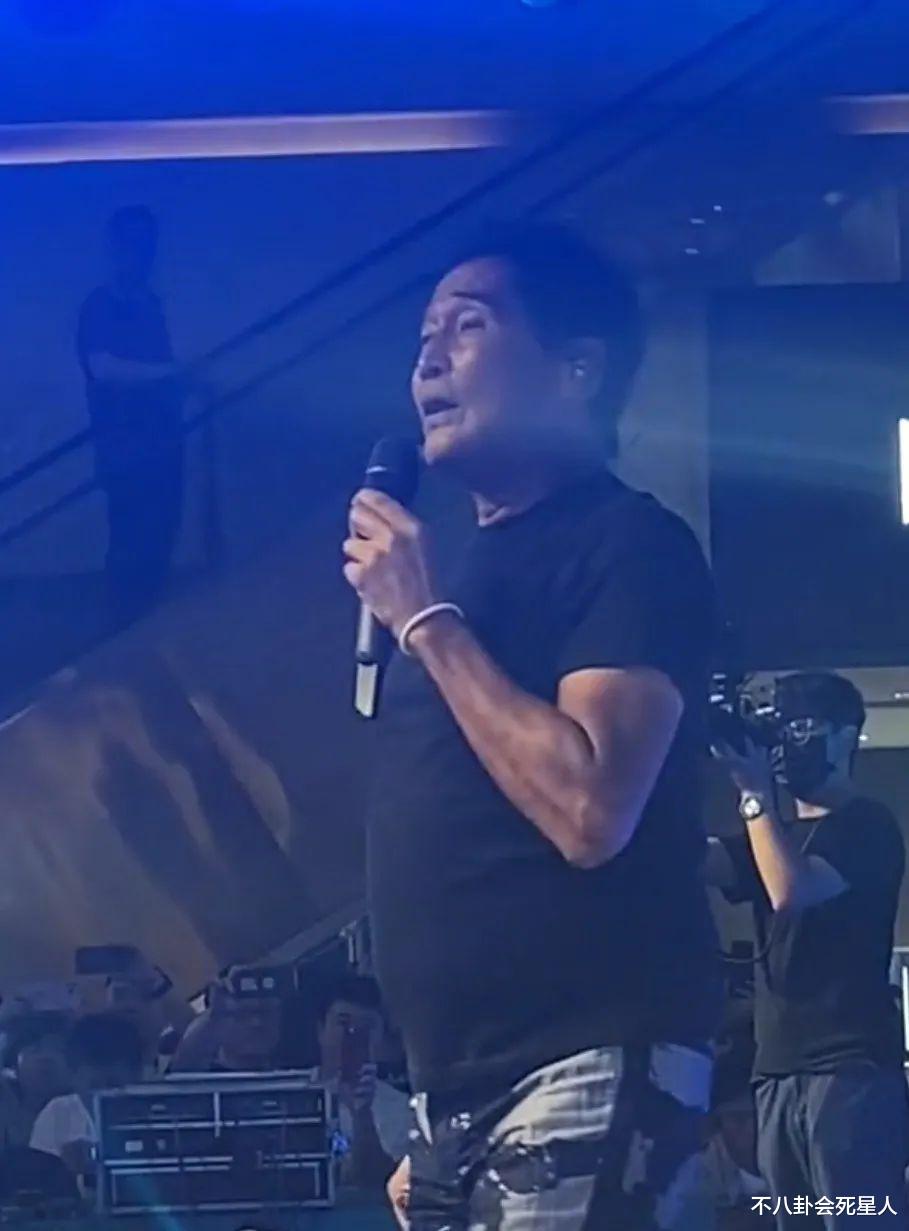 TVB|18位定居内地的港台艺人，有人住5亿豪宅，有人只能租房住