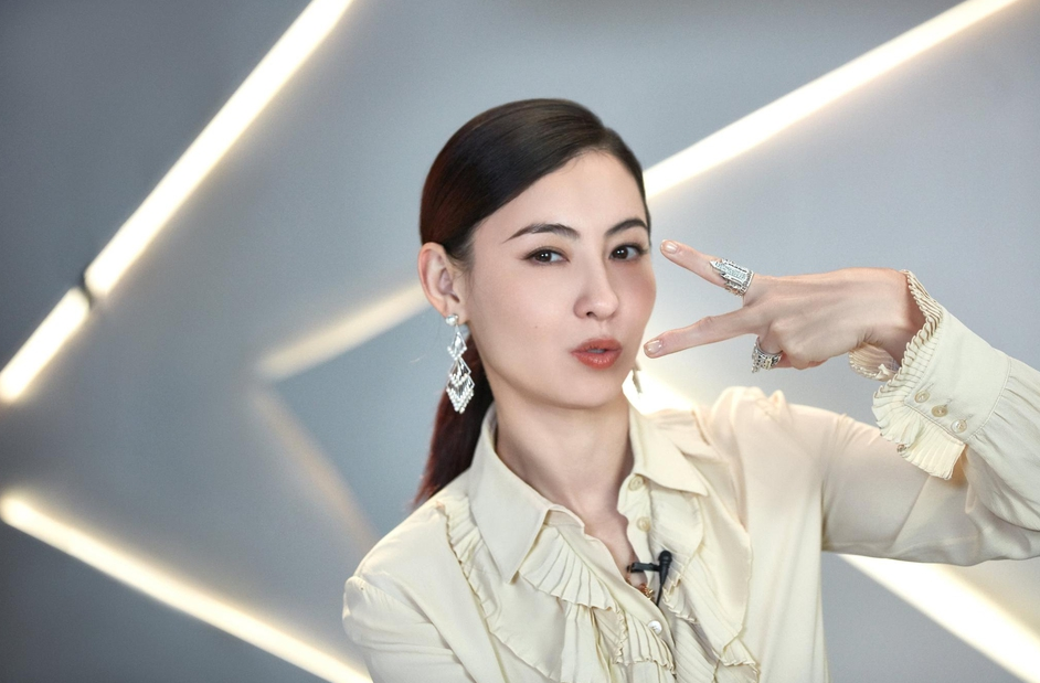 李宇春|40岁的张柏芝，前半生像“烈酒”，生了3个孩子后变成了“浓茶” ！