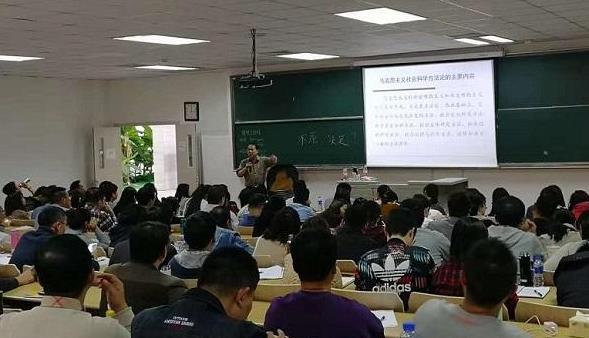 考研|2022年考研新规，户籍和英语成硬性门槛，部分学生无缘金榜题名