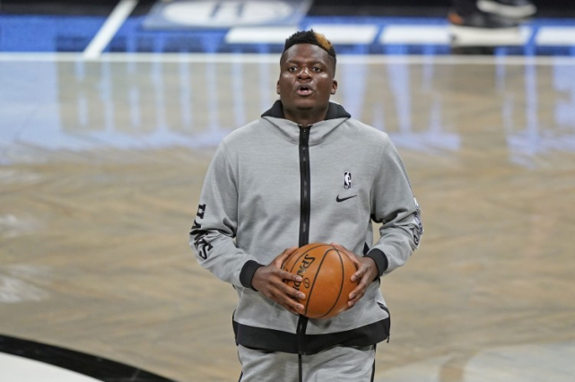 卡佩拉|13分19板10帽！離開火箭卡皇秀起來了：大帽狀元，雙20后又轟三雙