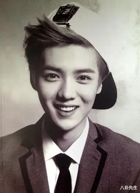 EXO|EXO出道9年中韩成员今昔对比：吴世勋轻微发福，鹿晗气质大变