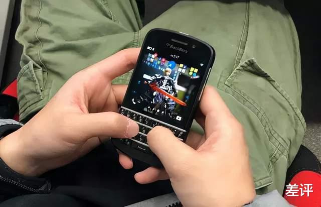 显示器|黑莓手机今天彻底死了,但黑莓活得比你想象的滋润得多