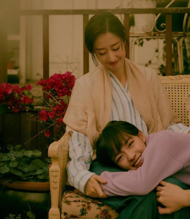 机加工分享赵工|她是靳东、胡歌最敬爱的女人，事业当红期选择生子，却被丈夫抛弃
