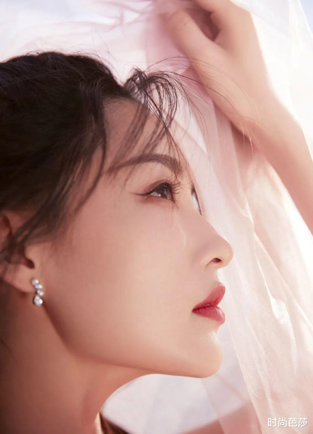 西装|美得通透，说的就是她了吧？