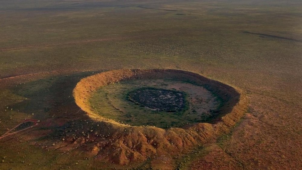 150万年后,一颗红矮星可能对地球造成灭顶之灾?人类如何防范?