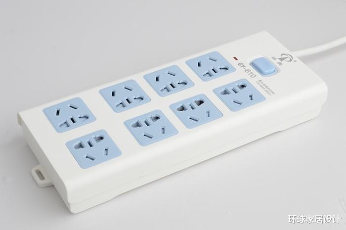 方便的“万能插座”，为什么会被国家禁用呢？这些隐患你得知道