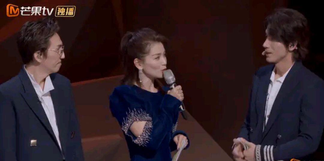 陈数|《追光吧！》与《披荆斩棘的哥哥》，节目主持人的比较