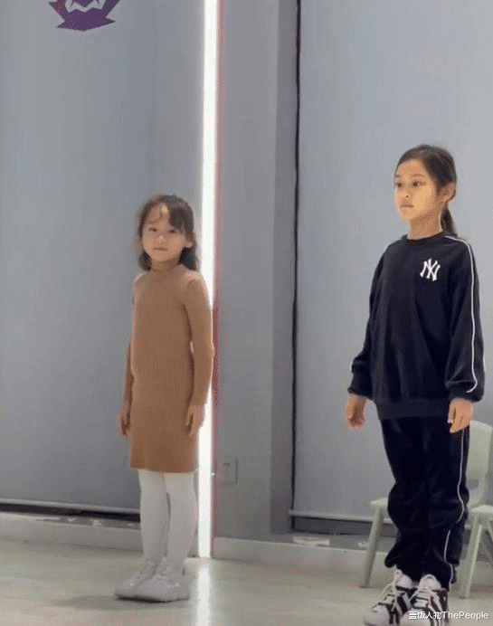 贾云馨|长相浪费基因?这些星二代,明明跟父母共用一张脸