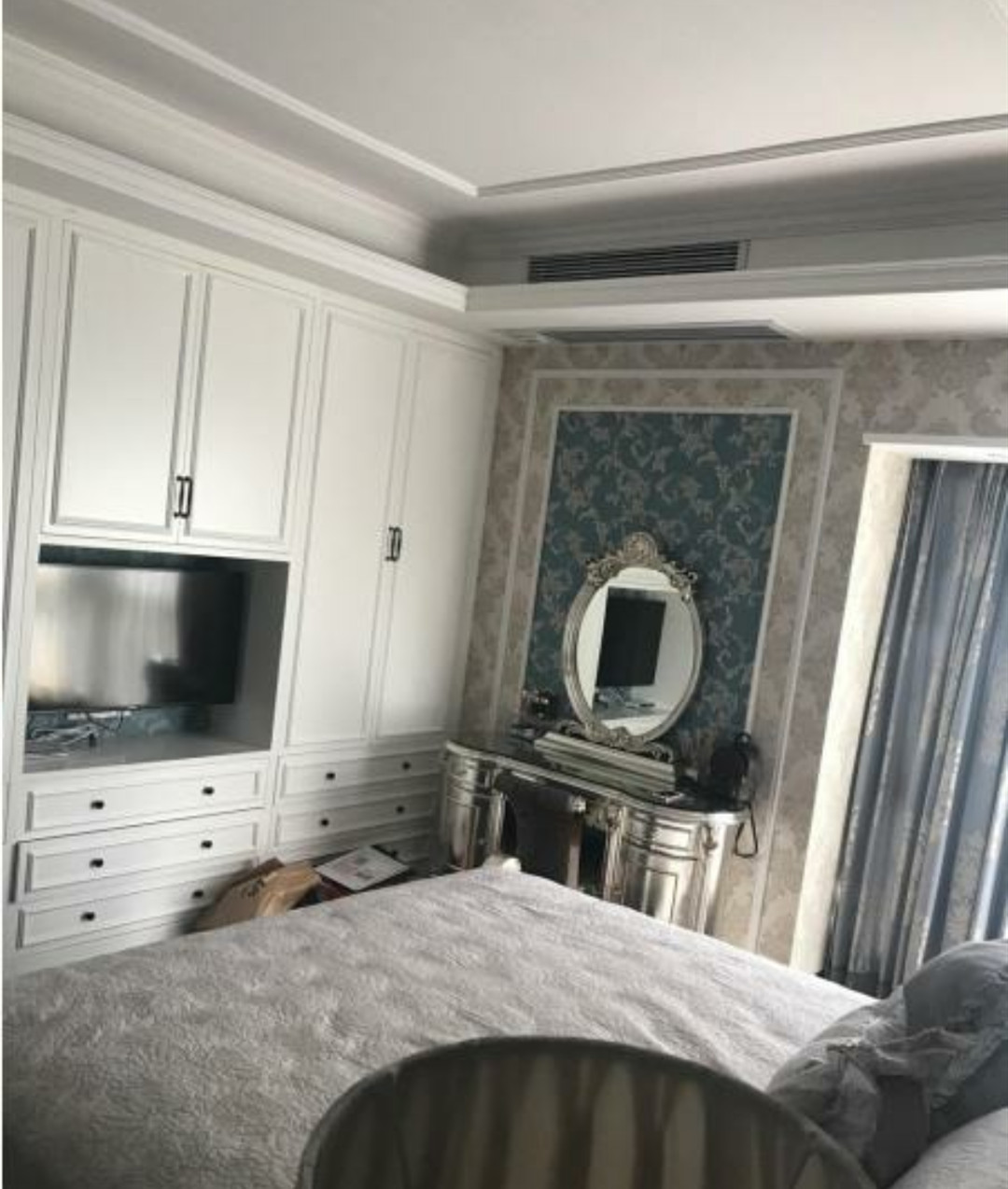 晒晒朋友的新家,说装修花费60万,光床都2万多,不吹牛能死吗?